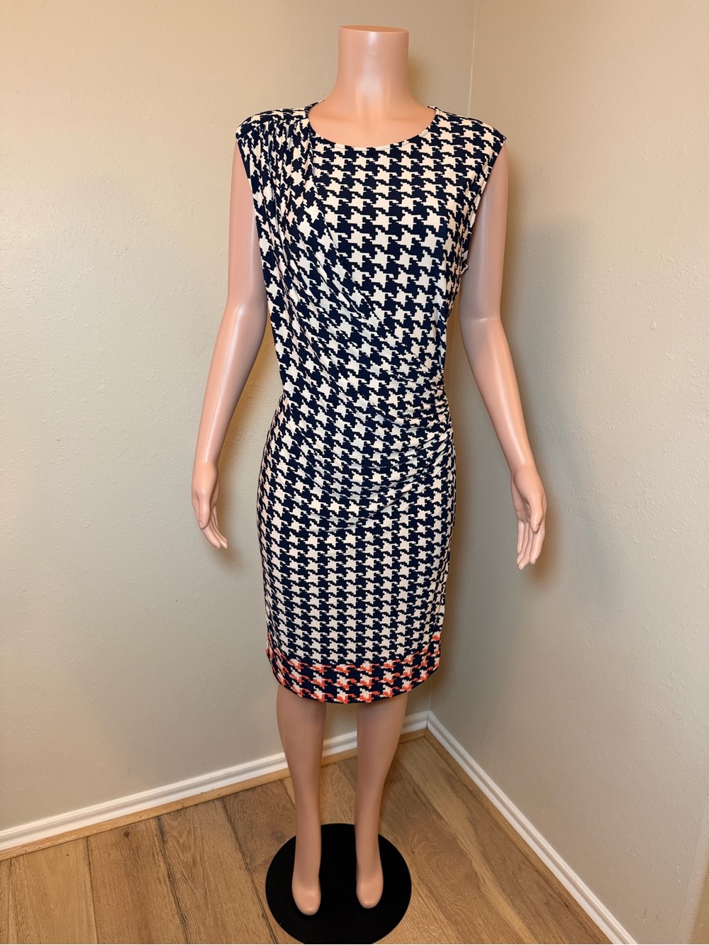 Anne Klein Black and White Houndstooth Midi Dress with Coral Hem